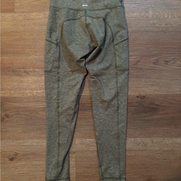 Aerie Heathered Green Leggings - Picture 4 of 5